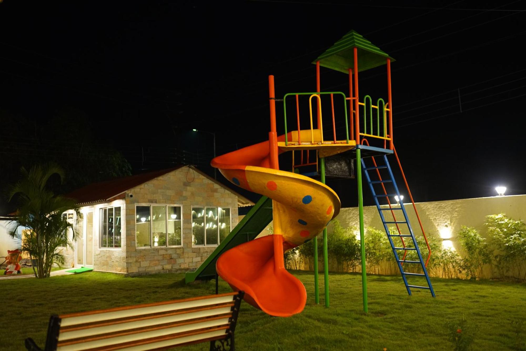 New Mouchak Hotel & Resorts Tajpur Exterior photo
